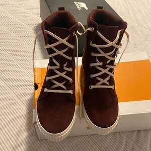 Timberland women’s boots